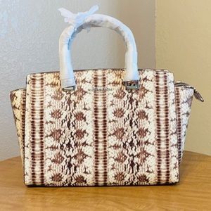 Micheal Kors Selma Handbag NWT